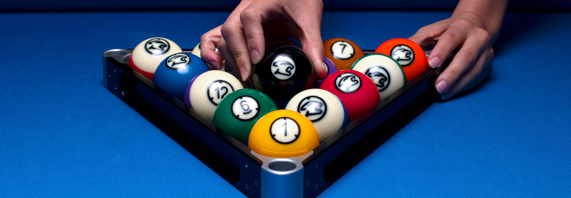 Predator Arcos II Pool Balls